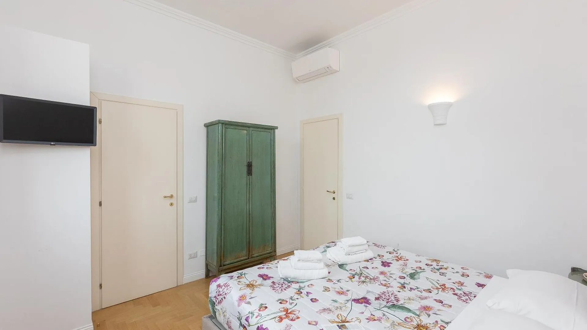 Amazing Piazza Fiume Apartment Rome